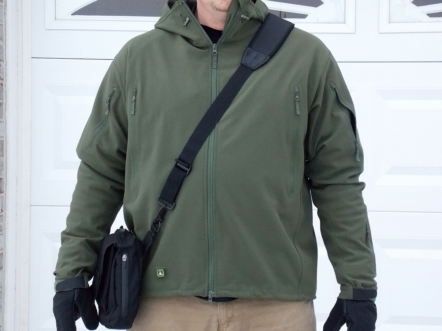 The Bolstr worn cross body with the Tom Bihn Absolute Shoulder Strap.
