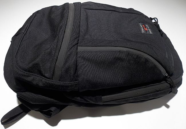 Tom Bihn Synpase 25