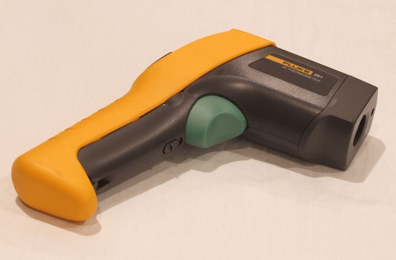 Fluke-561-IR-Thermo-CRP-s_zps7hmnehop.jpg