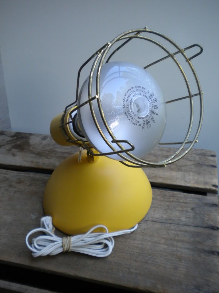 Vintage GE GENERAL ELECTRIC SUN LAMP SunLamp ADJUSTABLE Tanning Grow
