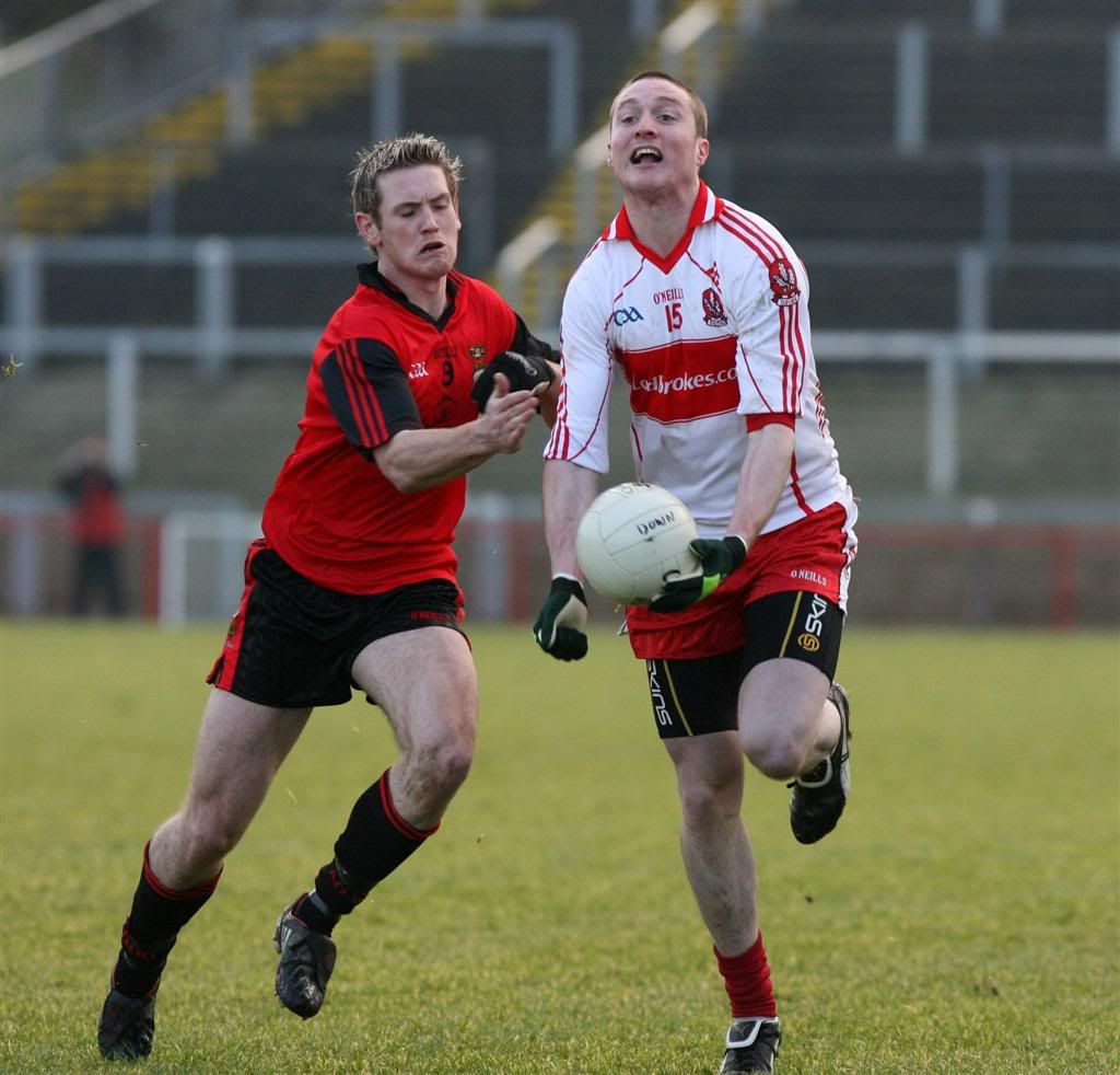 IMAGE: http://i148.photobucket.com/albums/s33/dessie12/gaelic/Derryvdown2412010mcKennacup160Large.jpg