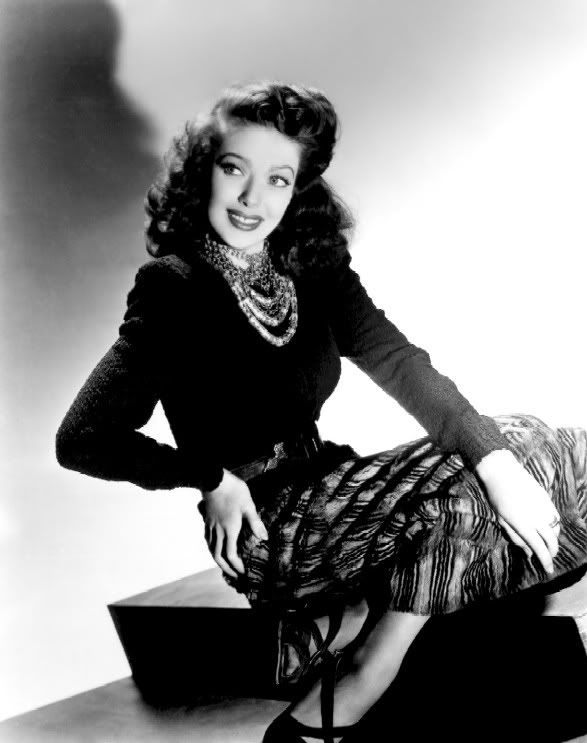  Greer Garson Rose loretta young