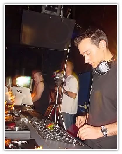 Paul Van Dyk - Vonyc Sessions 033 (12.04.2007)