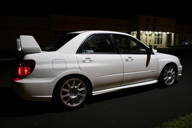 sti2003420Small.jpg