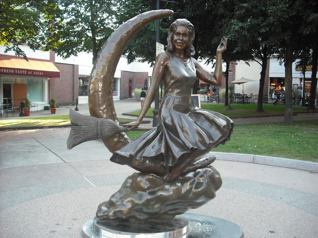 Elizabeth Montgomery Article - ...