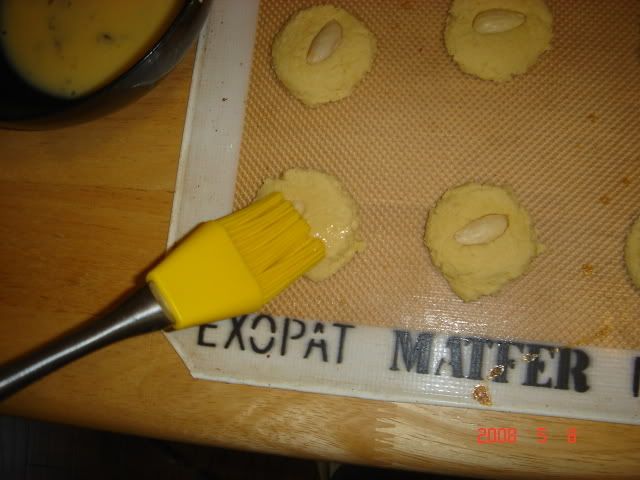almond cookies 7