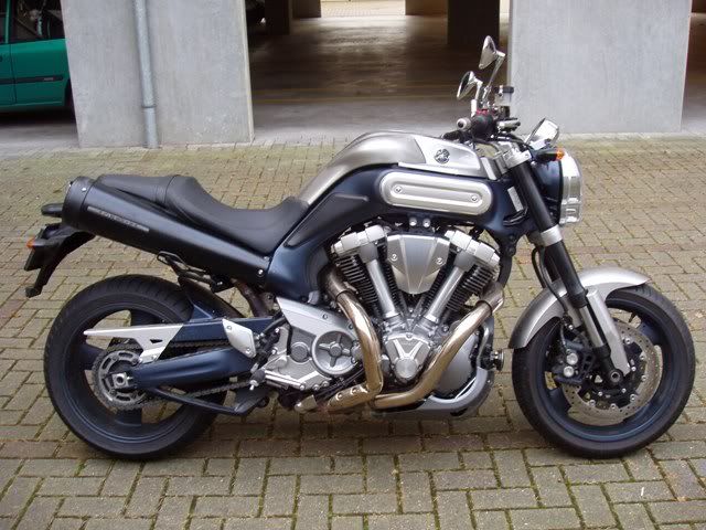 Yamaha V Twin Sportbike - Yamaha XV750 SE V-twin - On some bikes you ...